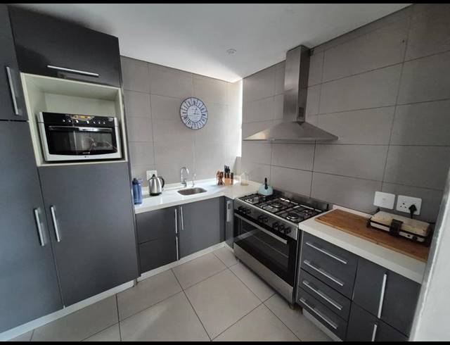 3 BEDROOM HOUSE FOR SALE IN RASLOUW